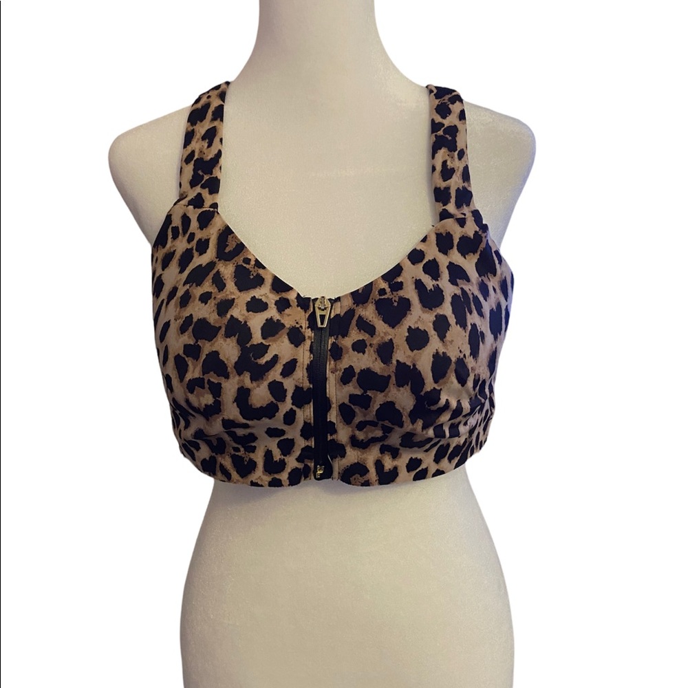 Victoria’s Secret Knock Out Front Close Sports Bra 38C